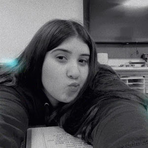 Meet your Posher, Araceli